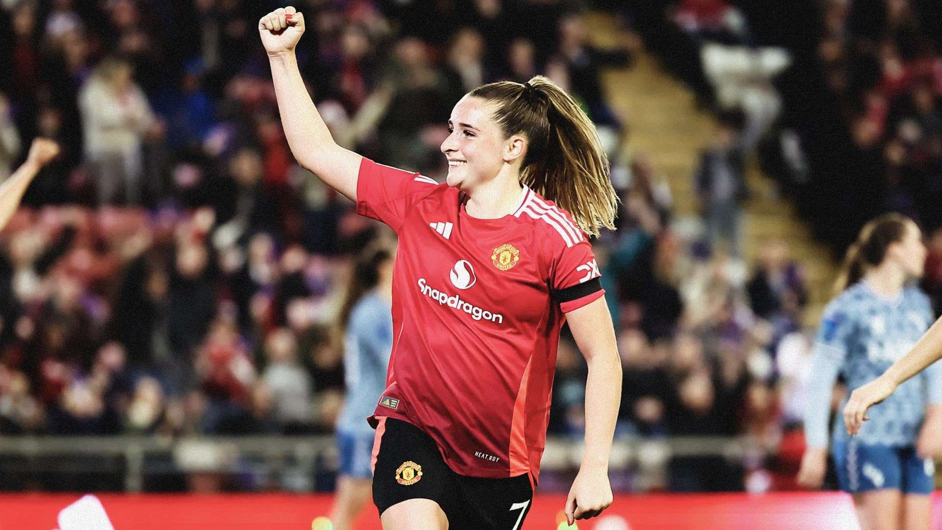 曼联确认：阿玛德脚踝受伤，预计将缺阵数周