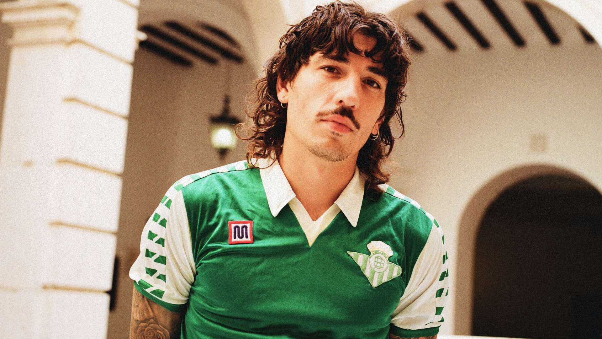 泰晤士：斯特林或加盟阿森纳，曼联签约与否视桑乔去向而定